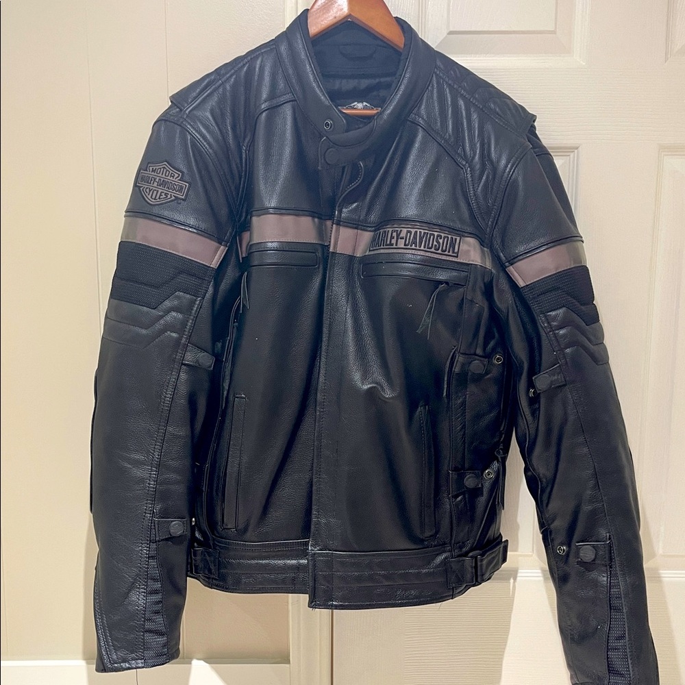 Harley Davison leather jacket